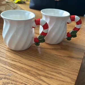 Christmas Vintage Mugs Set of 2
